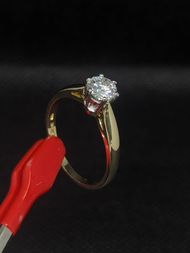 75ct natural diamond 18ct - diamond,