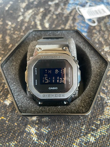 Casio shock 5600b arab - g-shock,