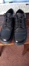 safety shoes by Uvex size 44 (10) Black