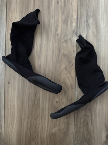 Yzy yeezy pods size black - yzy, 2