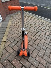 iSCOOT Pro kids Orange Black 3 Wheel Foldable Scooter