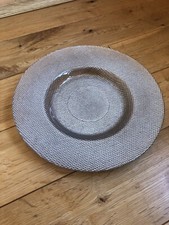 Display plate for pot pourrie