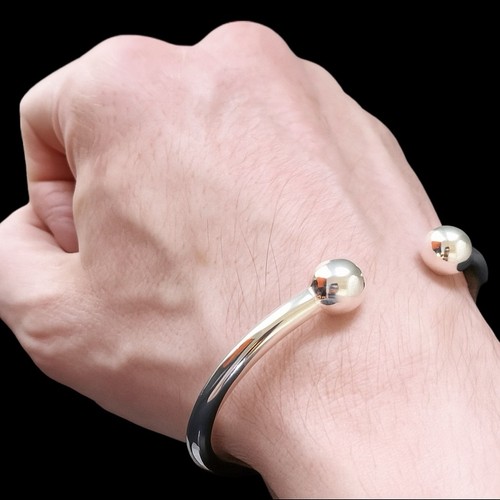 Solid 925 sterling silver - 925,