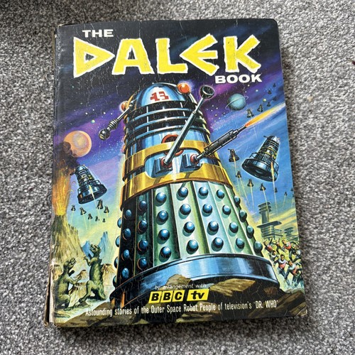 The dalek book - the, /
