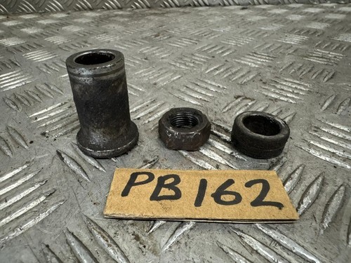 Honda 125 back wheel - sh, nut