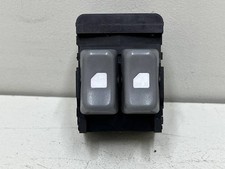 GM Chevrolet_ 1999 EXPS Power Window Switch 15728438 [Used] [PA102600070]