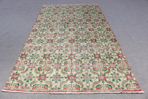 Vintage large rug 7x9 ft - vintage,