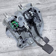 VAUXHALL ADAM CLUTCH BRAKE