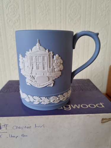 New wedgwood christmas - **new,