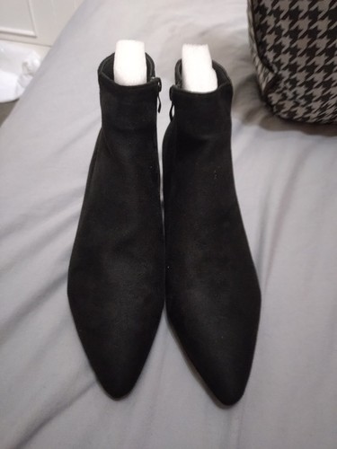 Unbranded black suede size - suede,