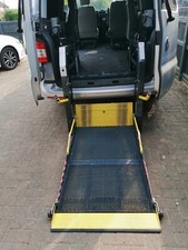 Electric wheelchair/motorbility scooter lift