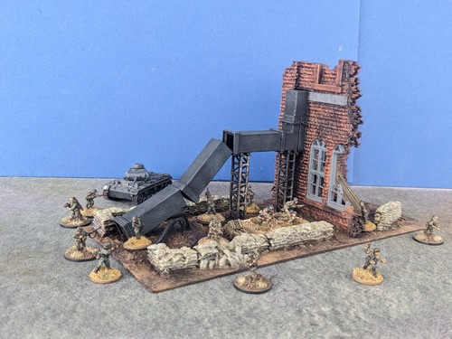 100 15mm scale - 1/, ruined