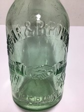 WEST YORKSHIRE HAND SHAKE Pictorial Old 1/2 Pint Victorian Beer Bottle 