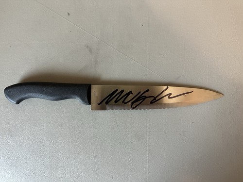 Michael hall autograph - hall,