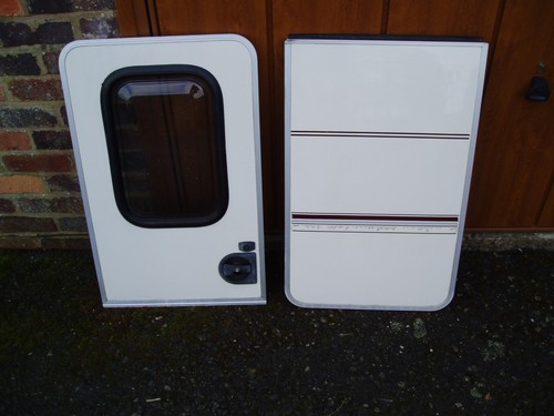 Caravan habitation door - habitation,