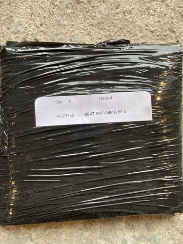 New mgb water pump - new,