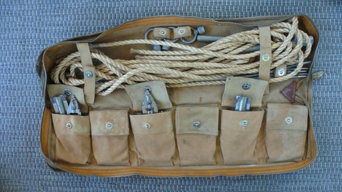 Vintage airplane mooring - airplane, kit