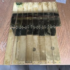 Vintage Brass Finger/ Push