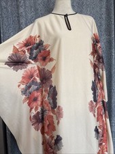 Women’s Vintage Cream Floral