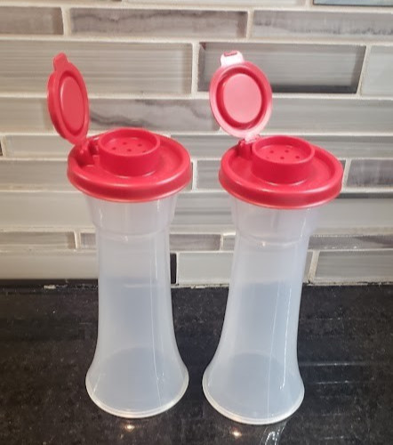 Tupperware large hourglass - tupperware,