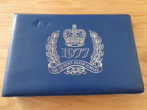 Qeii british commonwealth 1977 - british,