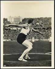 Gisela Mauermayer won the