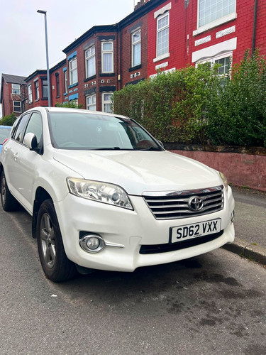 Toyota rav4 4d 4wd - toyota, d-4d