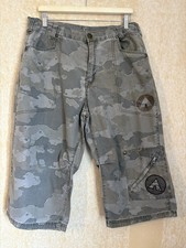 Airwalk camo cargo pants with