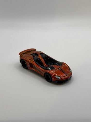 Hot wheels loose - hot,