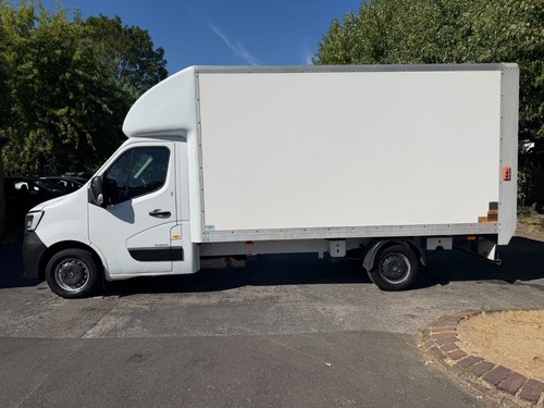 Renault master luton van with - luton,