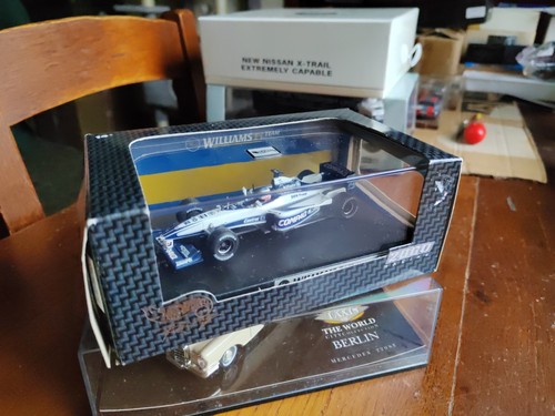Boxed model hot - boxed,