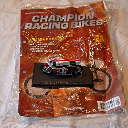 Deagostini champion racing - deagostini,
