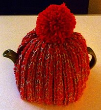 HAND KNITTED TEA COSY  Small
