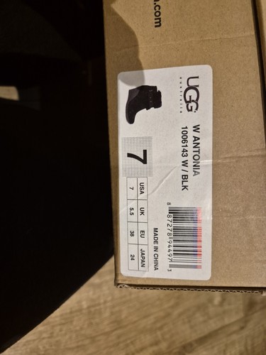 Black suede ugg ankle - black,