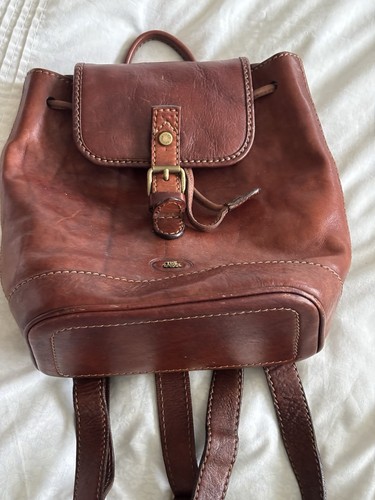 Vintage brown leather backpack - leather,