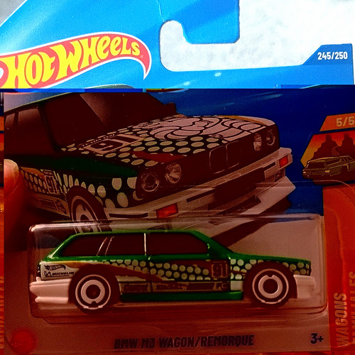 Hot wheels bmw wagon - m3,