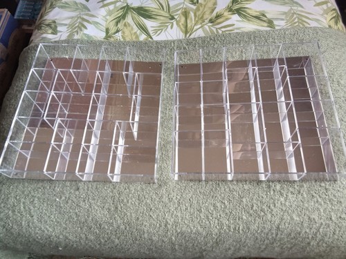 Mirrored display units some - mirrored,