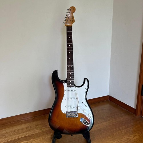 Fender japan st62 serial - japan, st62-65