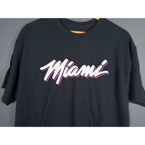 Nwt miami heat stitches crew - nwt,