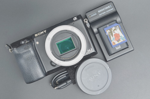 Sony alpha nex 24mp digital - sony,