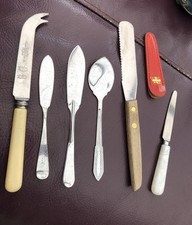 6 Vintage Stainless Steel / Chrome Cheese. Fruit. Butter Etc Knives. See Descr