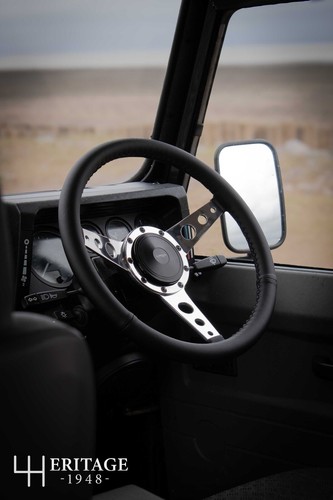 Land rover defender - defender, 15"
