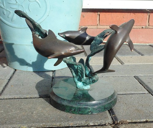 Bronze dolphin - (#1603),