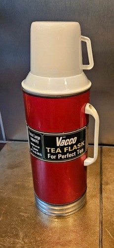 Vacco tea flask red - red, with