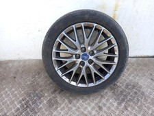 Ford Focus 215 50 17" Multi