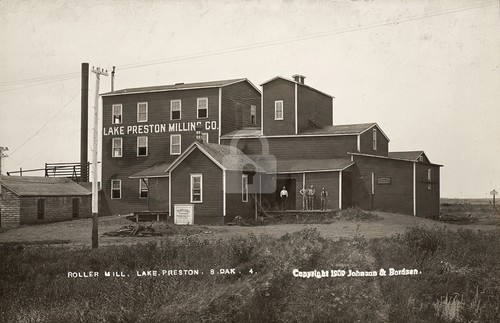 Roller mill lake preston - roller,