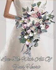 Teardrop bride bouquet in
