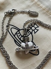 Vivienne Westwood  White Heart