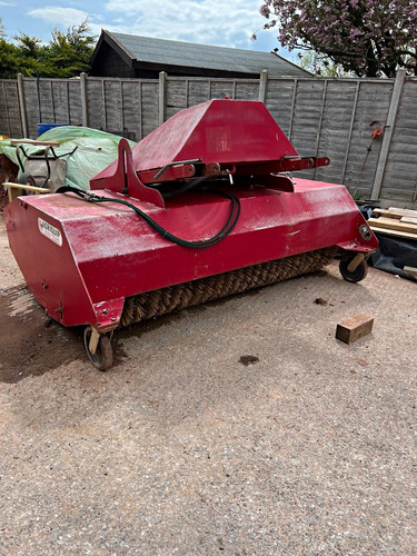 Agriquip road sweeper only - ,