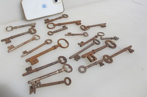 Antique keys doors - antique,